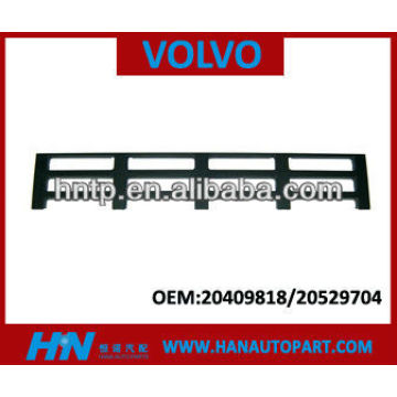 Volvo GRILLE VOLVO pièces détachées pour camions pièces détachées pour camions Volvo GRILLE EXTERIEURE SUPÉRIEURE ET INFERIEURE 20409818/20529704 941744